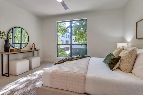 $340,000 | 4605 Cedar Springs Road, Unit 237, Dallas, TX 75219