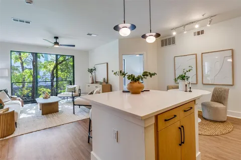 $340,000 | 4605 Cedar Springs Road, Unit 237, Dallas, TX 75219