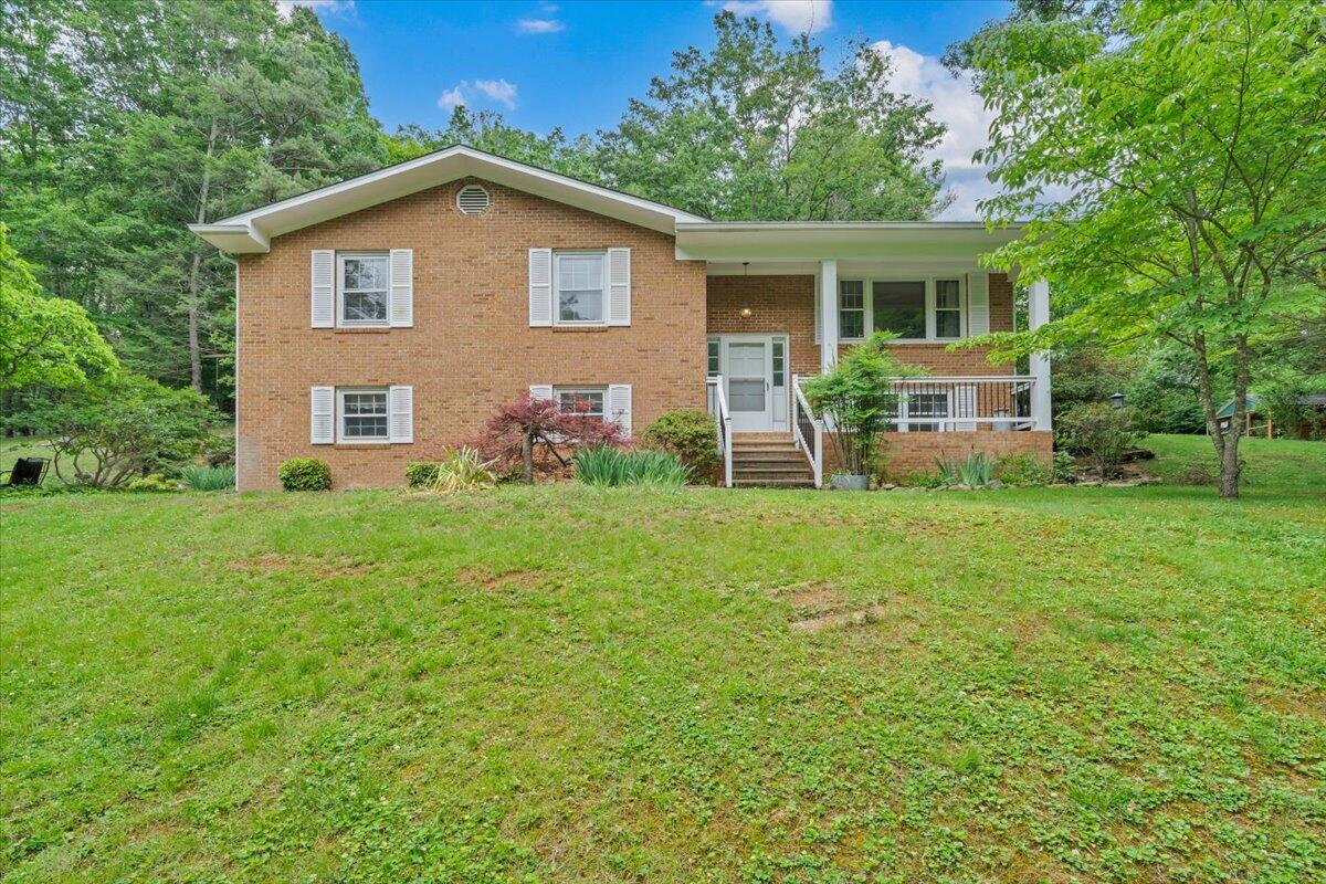 811 Arcadia Road Buchanan, VA 24066 - Photo 41 of 43 41-MIB08838
