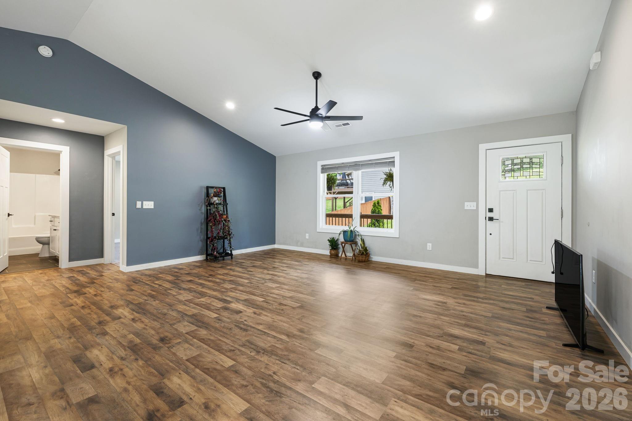 923 Newfound Road Leicester, NC 28748 - Photo 5 of 32