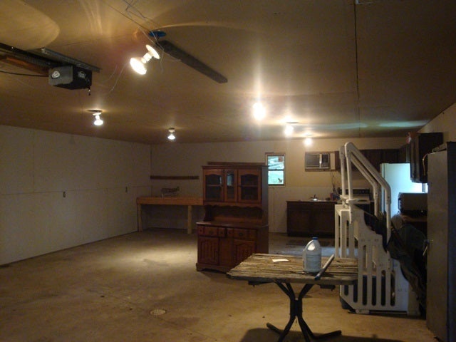 1430 White Stone Quarry Road Bowling Green, KY 42101 - Photo 27 of 30 Gallery Image 27