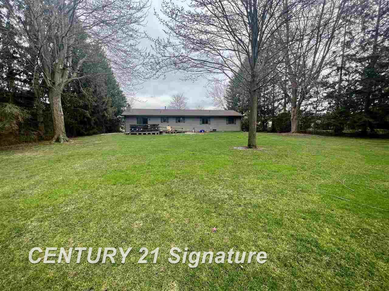 10070 Frost Road Freeland, MI 48623 - Photo 20 of 23 Gallery Image 20