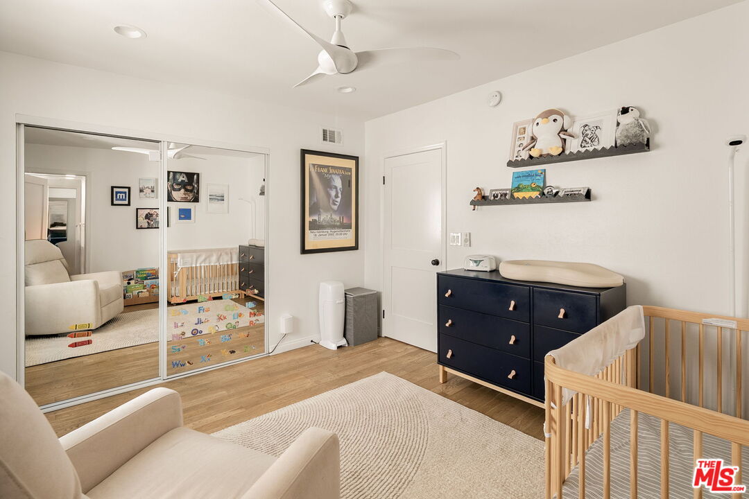 922 Lincoln Boulevard, Unit 2 Santa Monica, CA 90403 - Photo 11 of 14