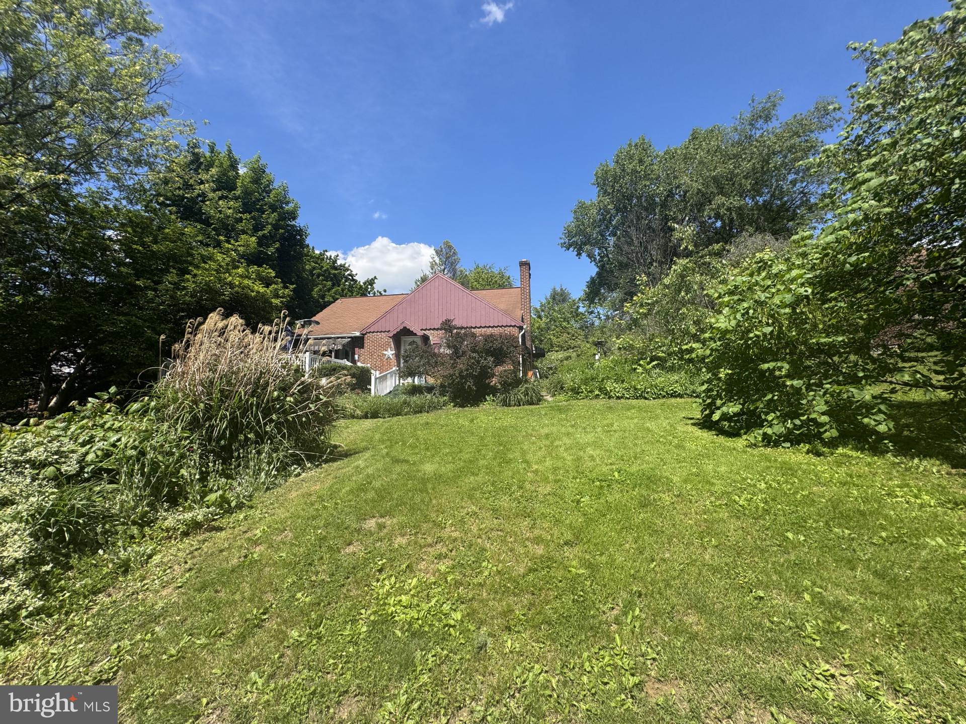 516 Rambler Road Manheim, PA 17545 - Photo 2 of 34 Gallery Image 2