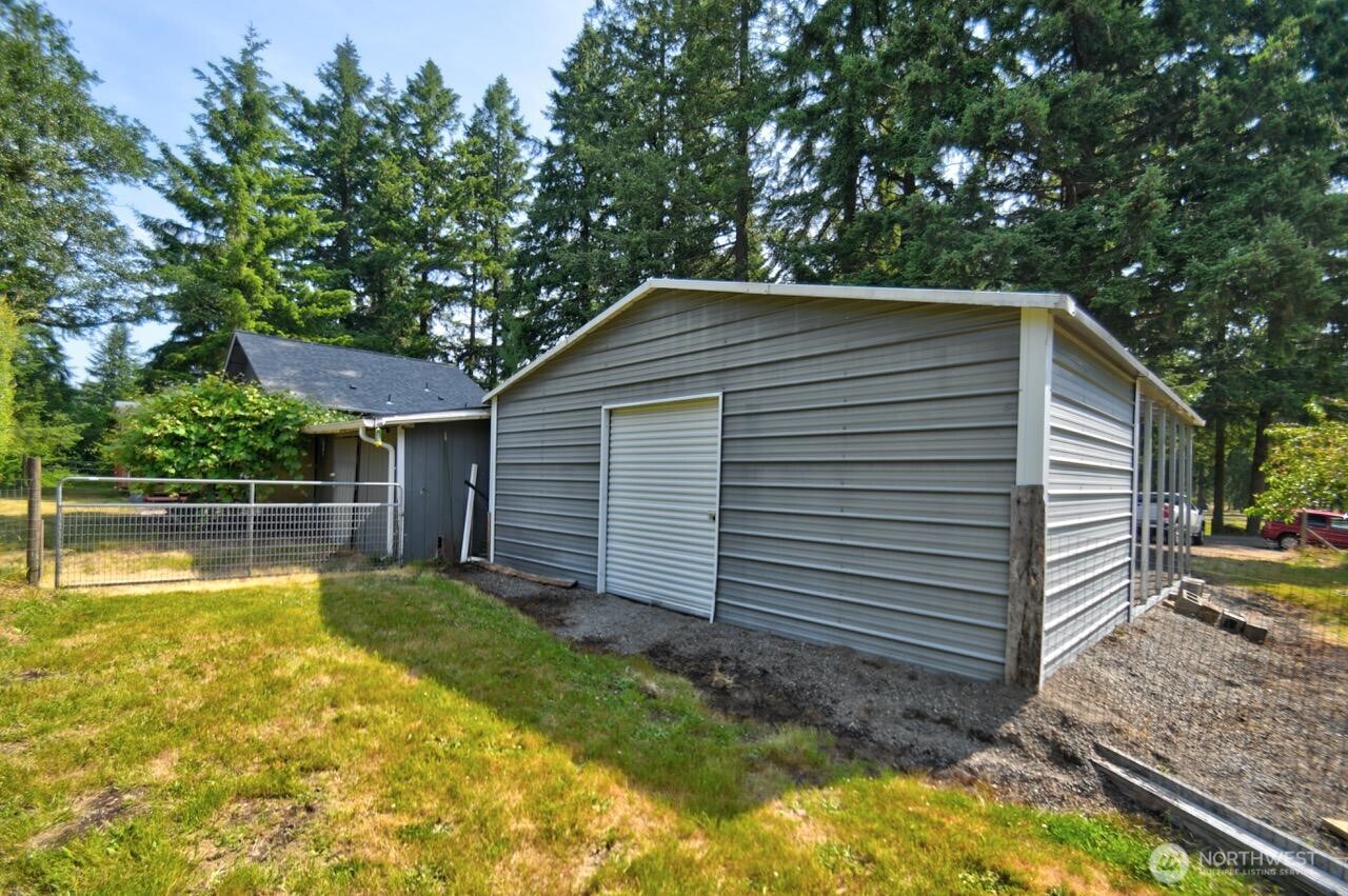12515 Hubbard Road Southeast Rainier, WA 98576 - Photo 19 of 24 Gallery Image 19