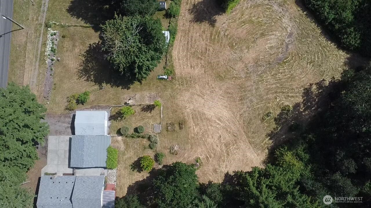 12515 Hubbard Road Southeast Rainier, WA 98576 - Photo 22 of 24 Gallery Image 22