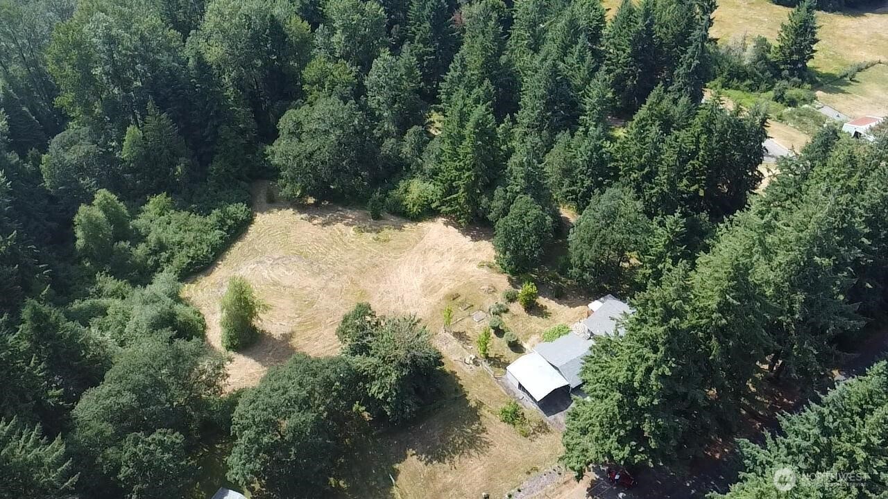 12515 Hubbard Road Southeast Rainier, WA 98576 - Photo 23 of 24 Gallery Image 23
