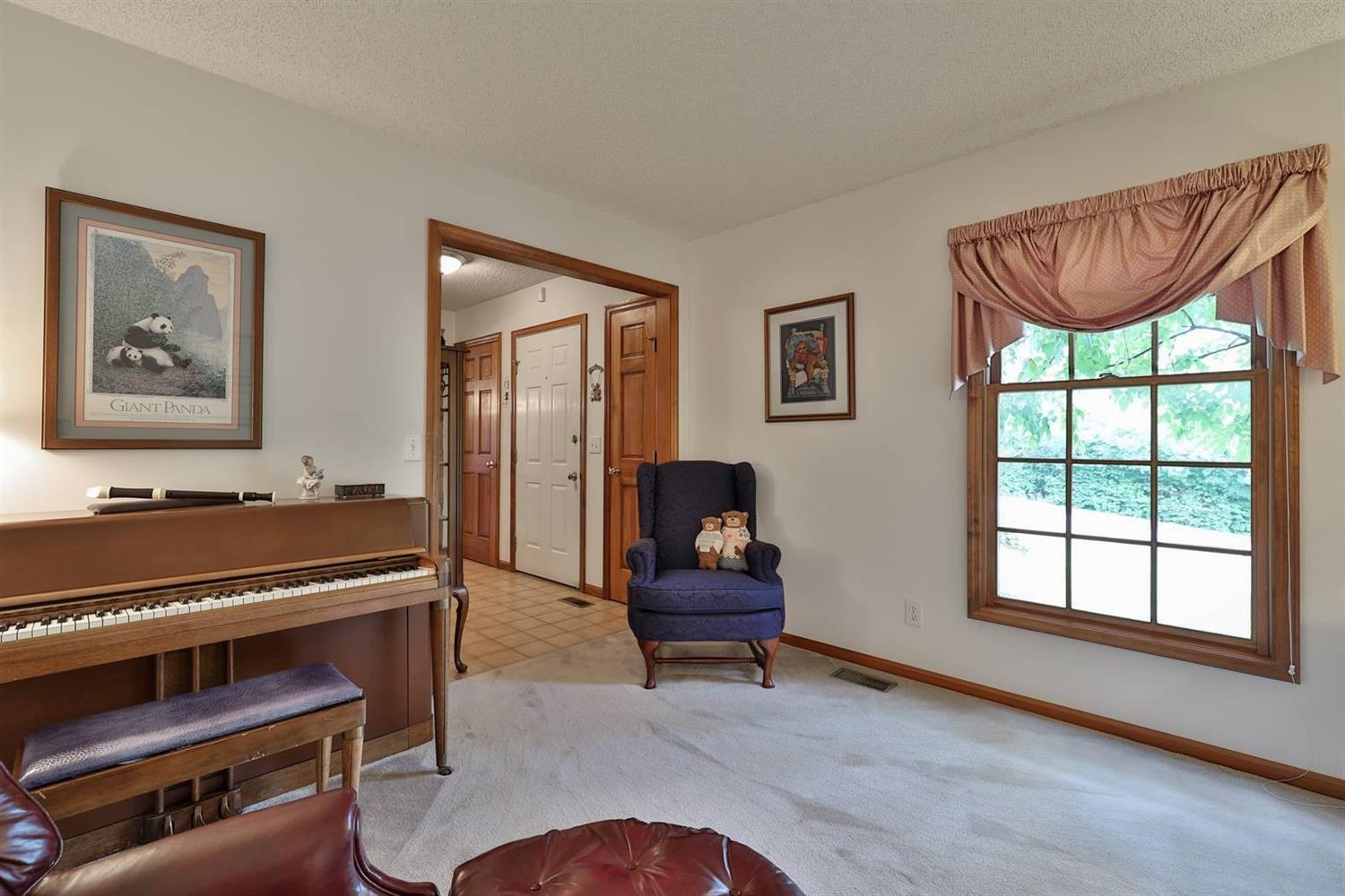 2390 Neeb Road Cincinnati, OH 45238 - Photo 16 of 40
