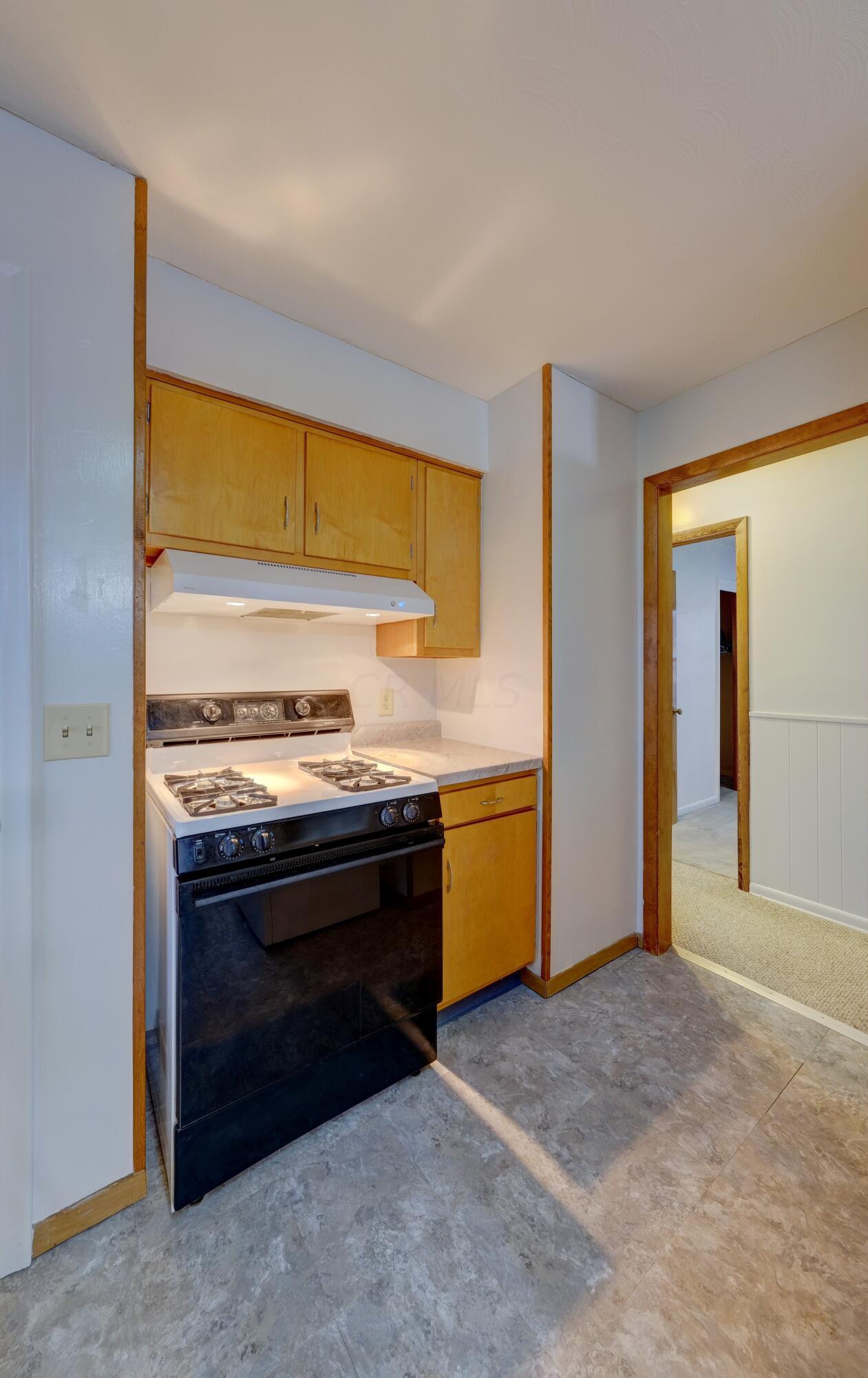 356 Reed Avenue Marion, OH 43302 - Photo 22 of 54 24 Kitchen
