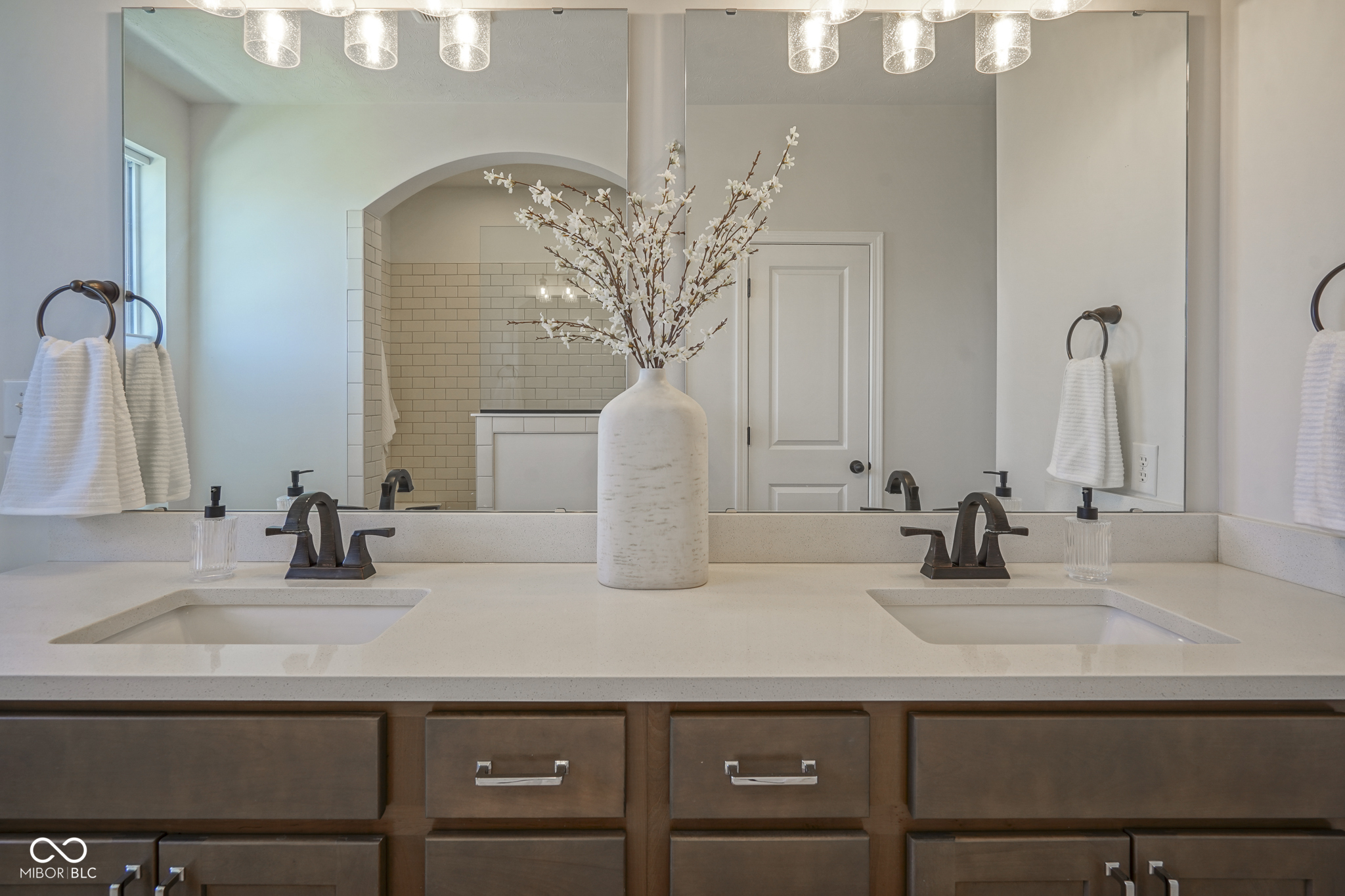 13107 Pennington Road Fishers, IN 46037 - Photo 34 of 50 Gallery Image 34