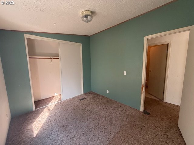 903 Cook Street Myrtle Creek, OR 97457 - Photo 16 of 20 a view of empty room