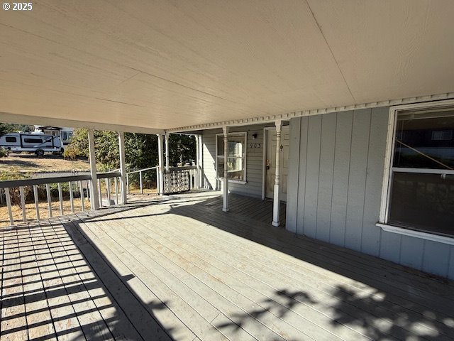 903 Cook Street Myrtle Creek, OR 97457 - Photo 3 of 20 a view of a balcony with wooden floor