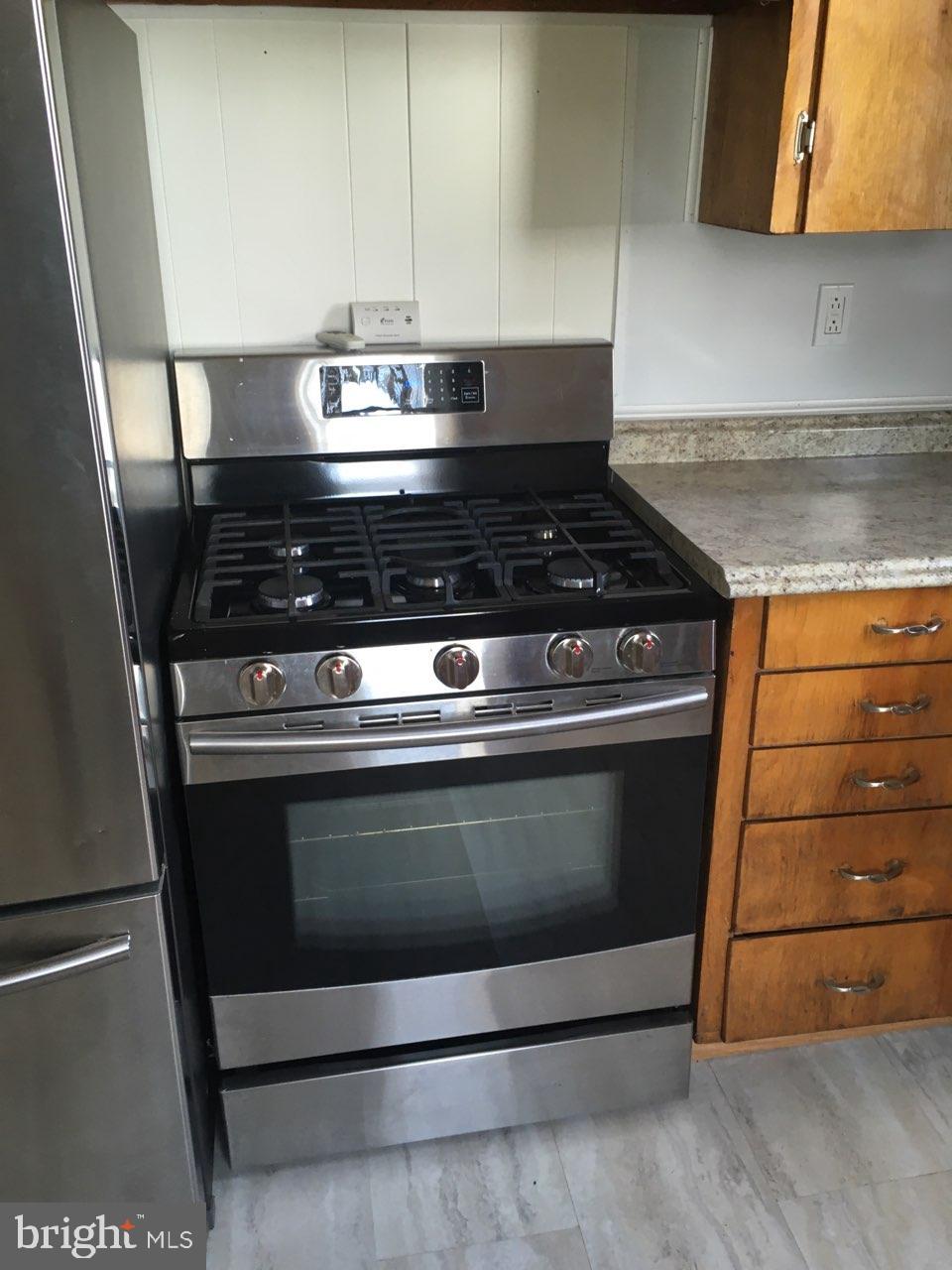 11 Rush Street Riverside, NJ 08075 - Photo 6 of 14