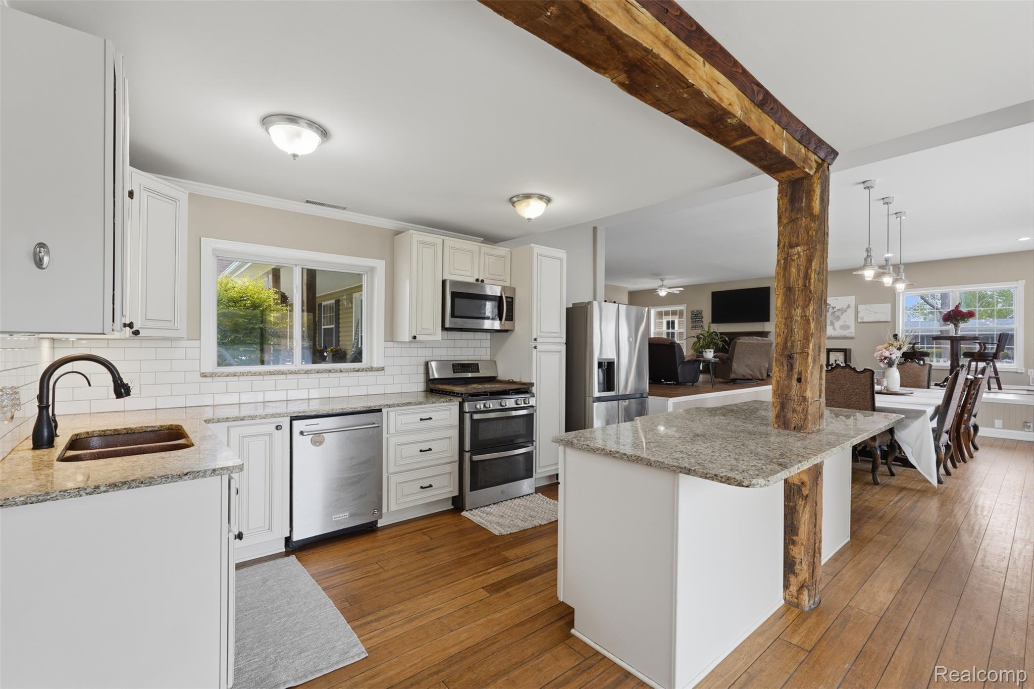 16263 South Seymour Road Linden, MI 48451 - Photo 11 of 58 16263 S Seymour Rd
