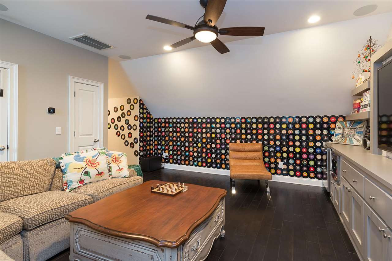3623 Rolston Drive Raleigh, NC 27609 - Photo 18 of 25 Photo 18