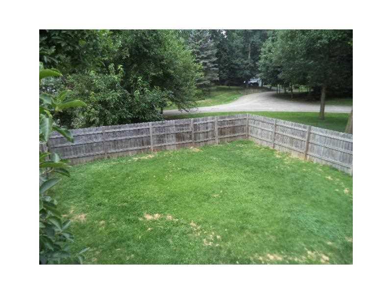 8805 Cholla Road Indianapolis, IN 46240 - Photo 14 of 17 Gallery Image 14