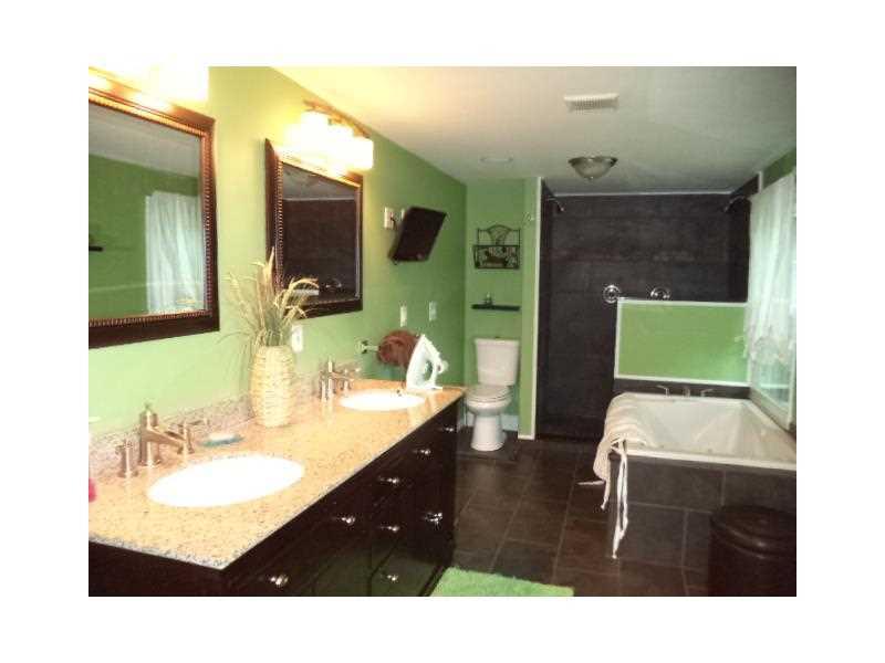 8805 Cholla Road Indianapolis, IN 46240 - Photo 7 of 17 Gallery Image 7