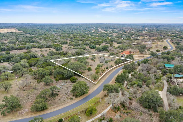 $375,000 | 415 East Bartlett Drive, Buda, TX 78610