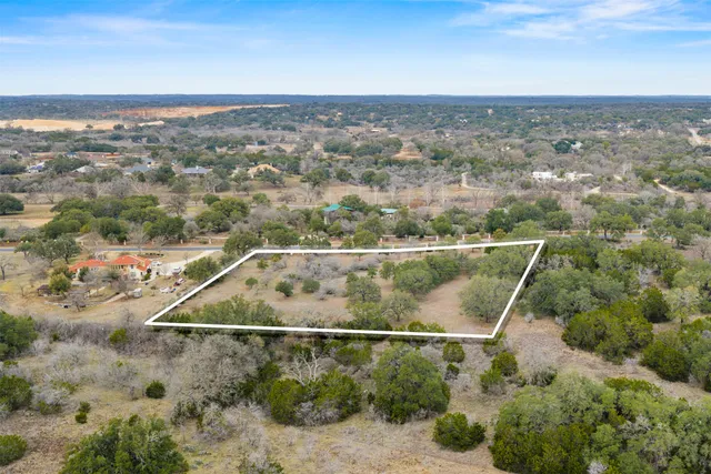 $375,000 | 415 East Bartlett Drive, Buda, TX 78610