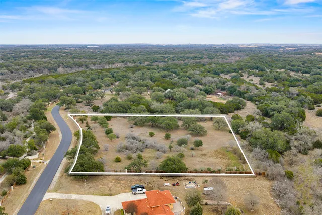 $375,000 | 415 East Bartlett Drive, Buda, TX 78610
