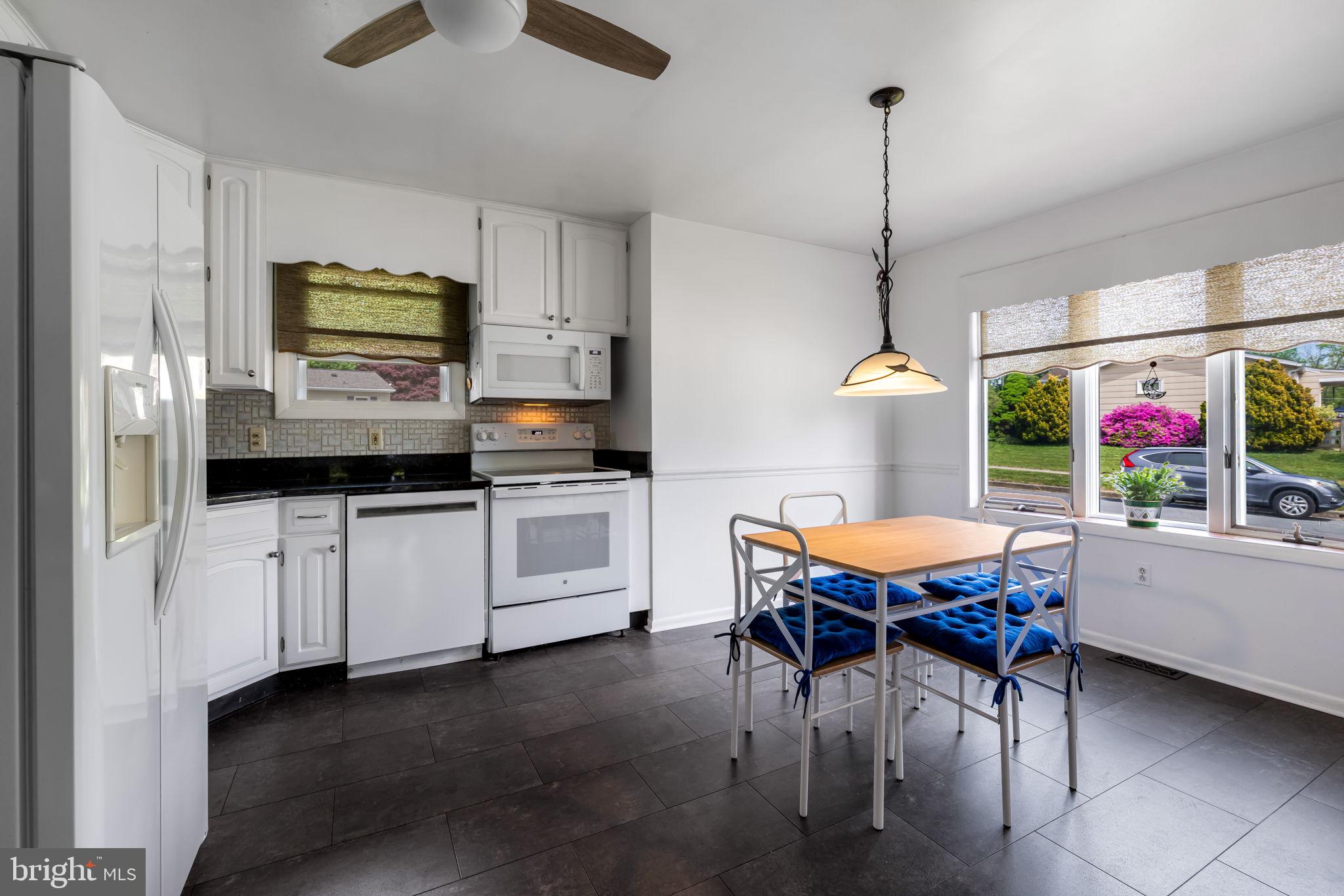 1907 Logwind Road Baltimore, MD 21228 - Photo 18 of 48