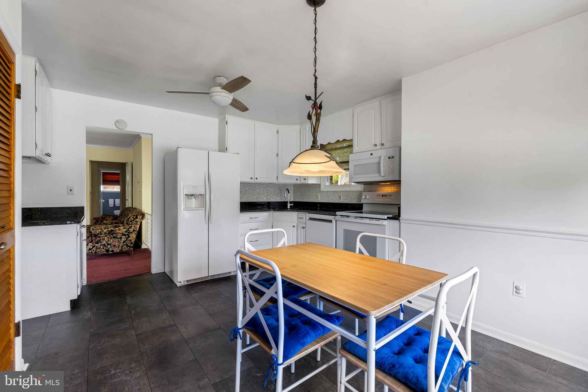 1907 Logwind Road Baltimore, MD 21228 - Photo 20 of 48