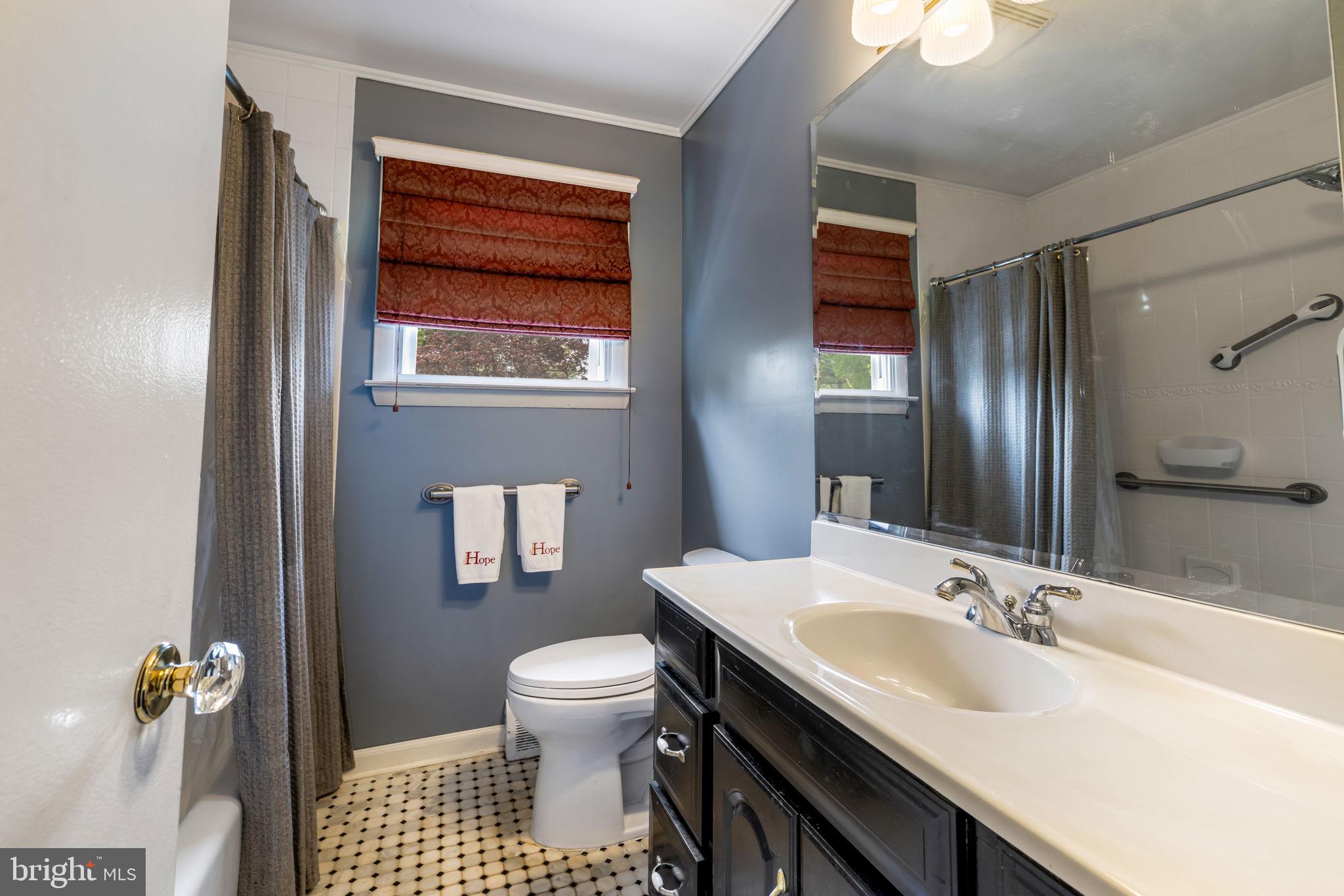 1907 Logwind Road Baltimore, MD 21228 - Photo 30 of 48