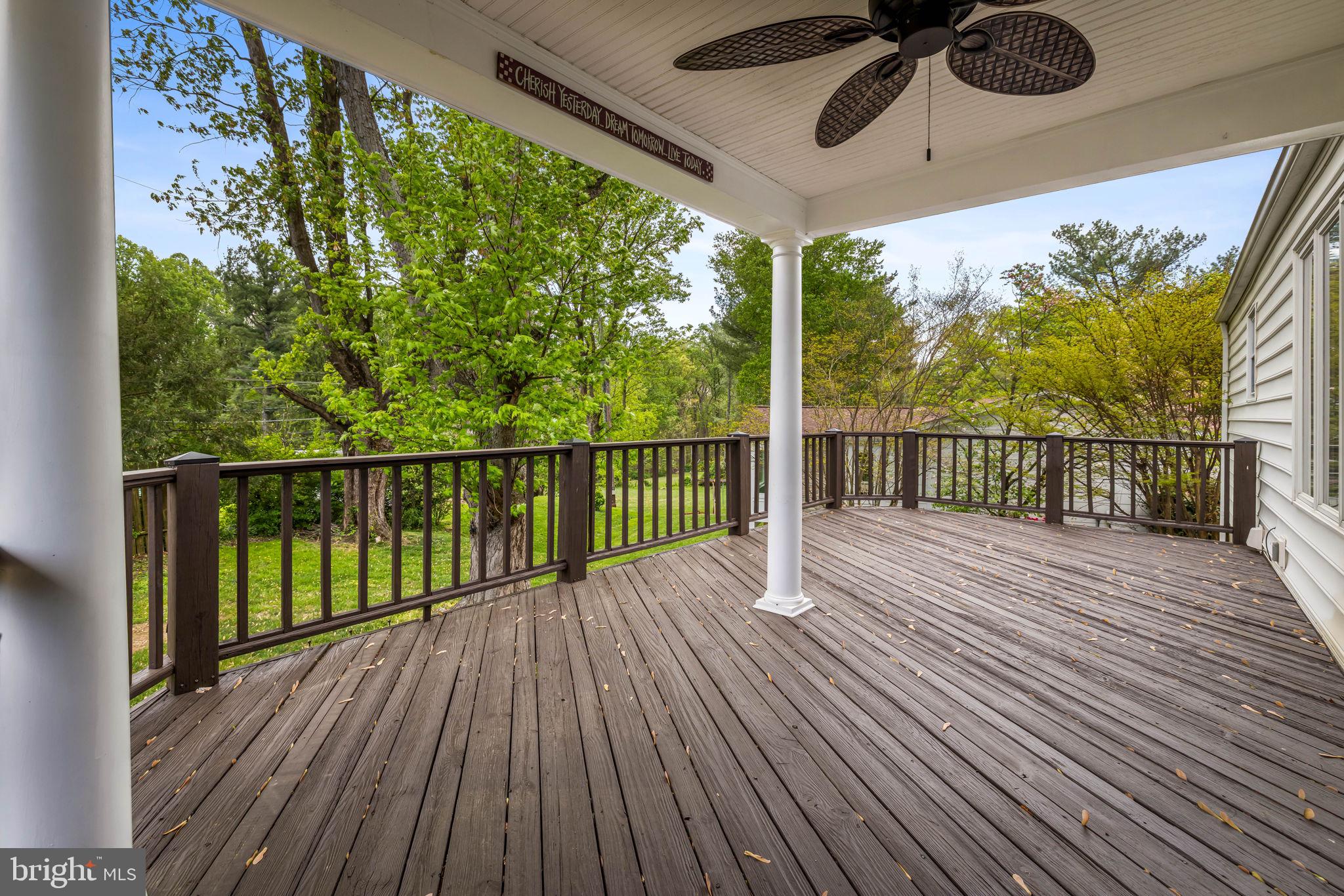 1907 Logwind Road Baltimore, MD 21228 - Photo 41 of 48