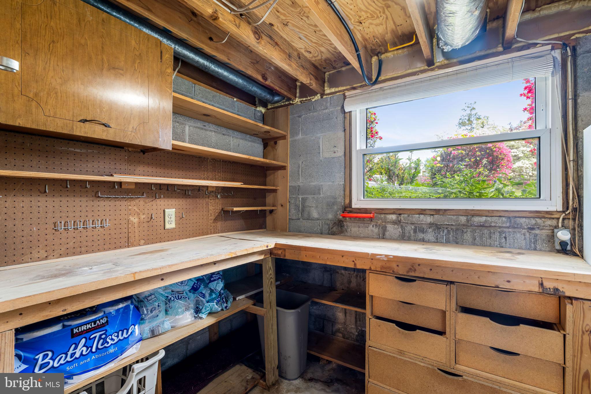 1907 Logwind Road Baltimore, MD 21228 - Photo 44 of 48