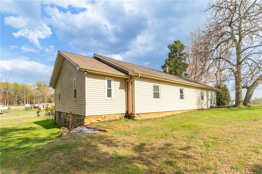 3801 Oak Ridge Road Summerfield, NC 27358 - Photo 28 of 37