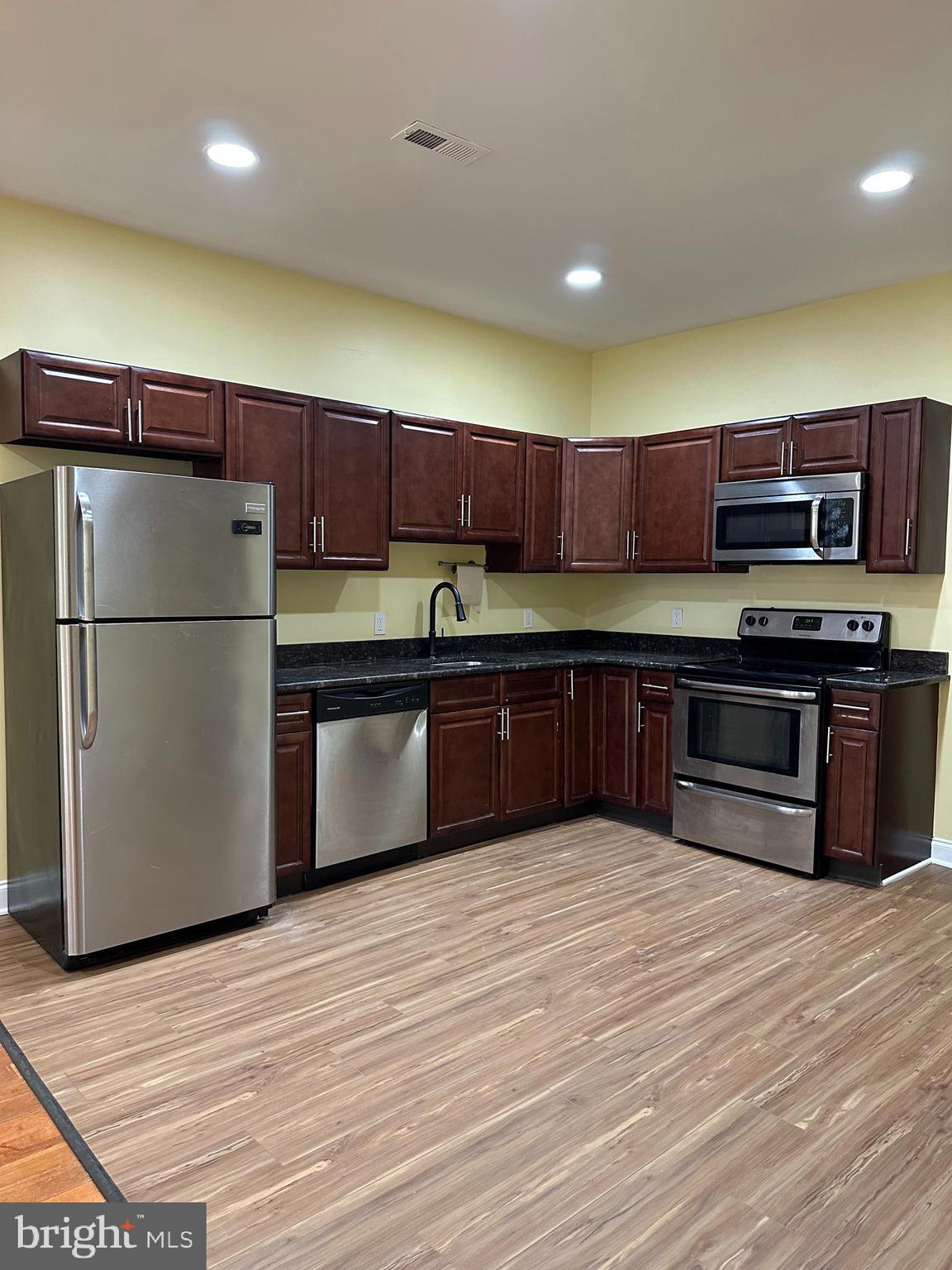 3808 Spring Garden Street Philadelphia, PA 19104 - Photo 17 of 17