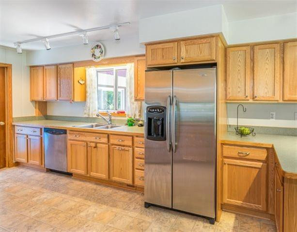 777 North Freer Road Chelsea, MI 48118 - Photo 8 of 28 Photo 8
