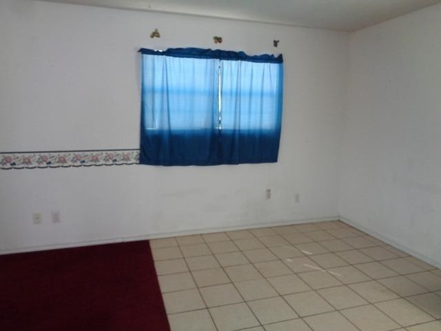 1500 5th Street Ralls, TX 79357 - Photo 3 of 10 a view of an empty room