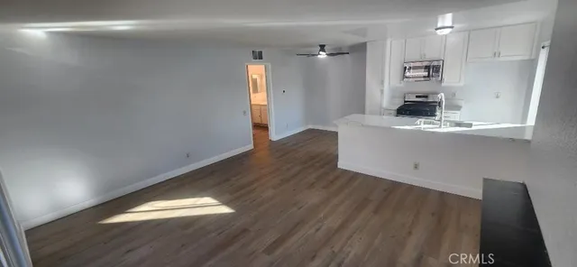 $1,990 | 2811 South Fairview Street, Unit B, Santa Ana, CA 92704