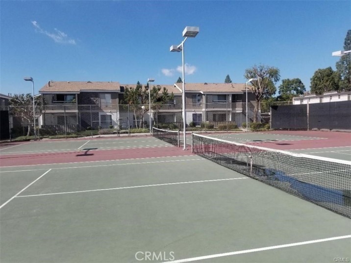 2811 South Fairview Street, Unit B Santa Ana, CA 92704 - Photo 9 of 19