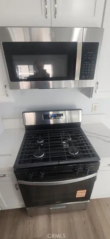 $1,990 | 2811 South Fairview Street, Unit B, Santa Ana, CA 92704