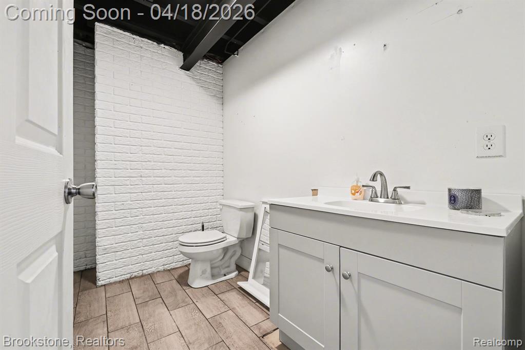 49671 Fuller Road Chesterfield, MI 48051 - Photo 14 of 16 Gallery Image 14