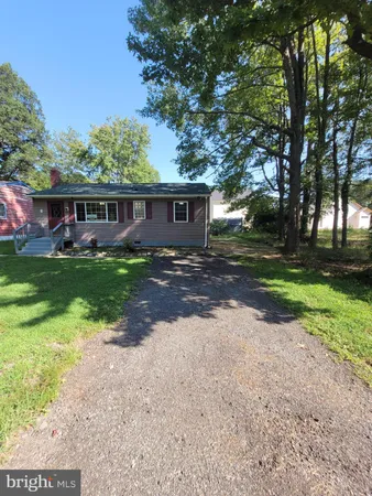 $215,000 | 244 6th Street, Colonial Beach, VA 22443