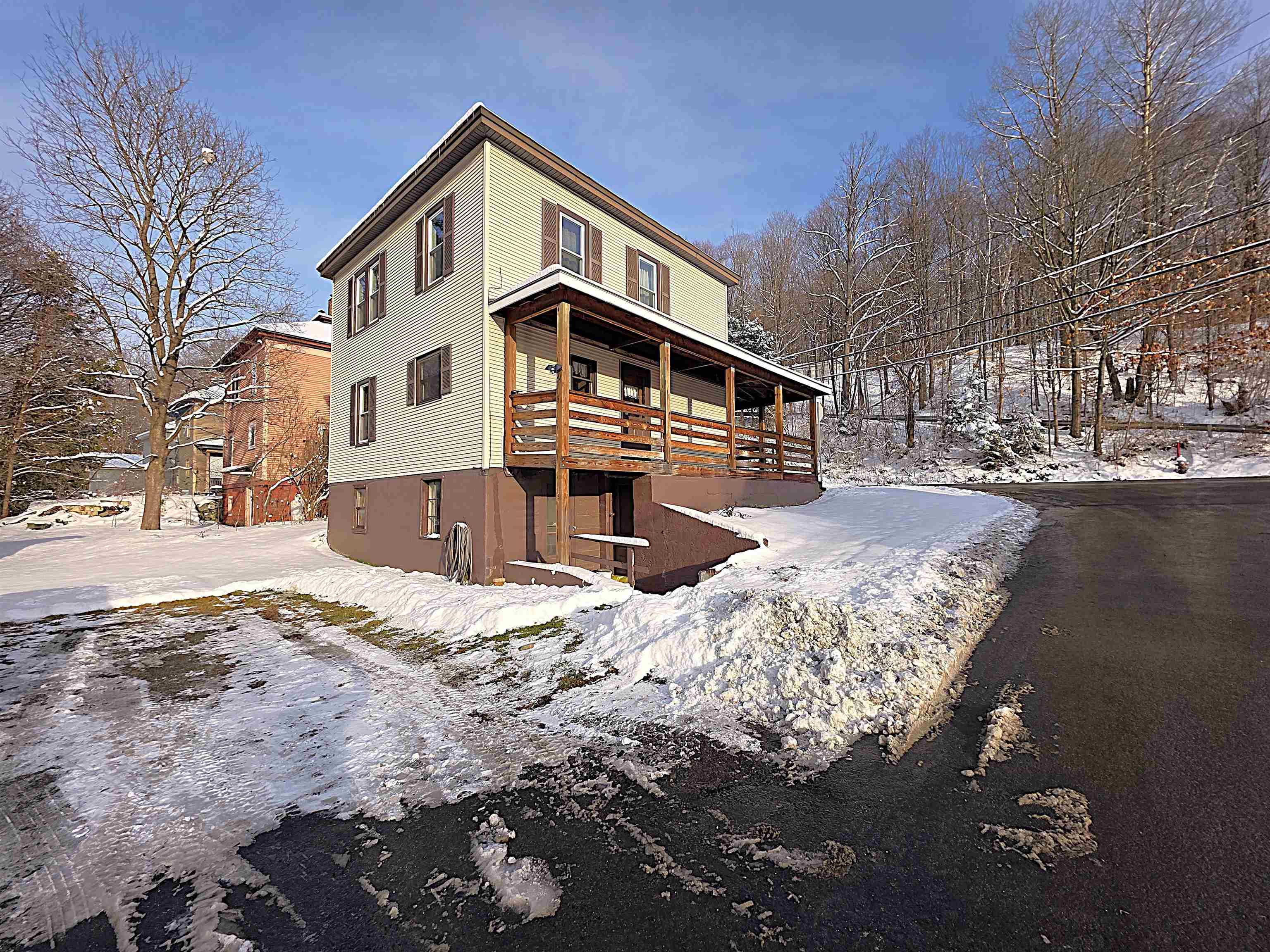 98 Merchant Street Barre, VT 05641 - Photo 33 of 34