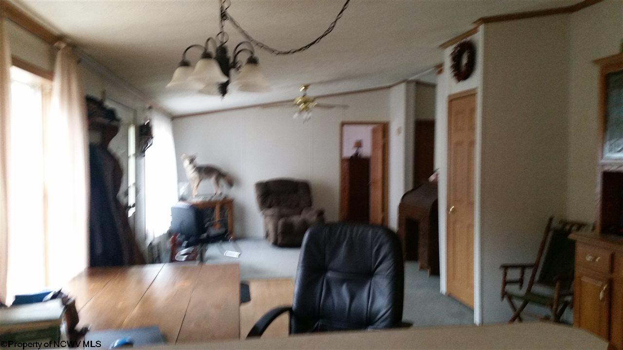 297 Holbert Road Fairmont, WV 26554 - Photo 5 of 20 Gallery Image 5