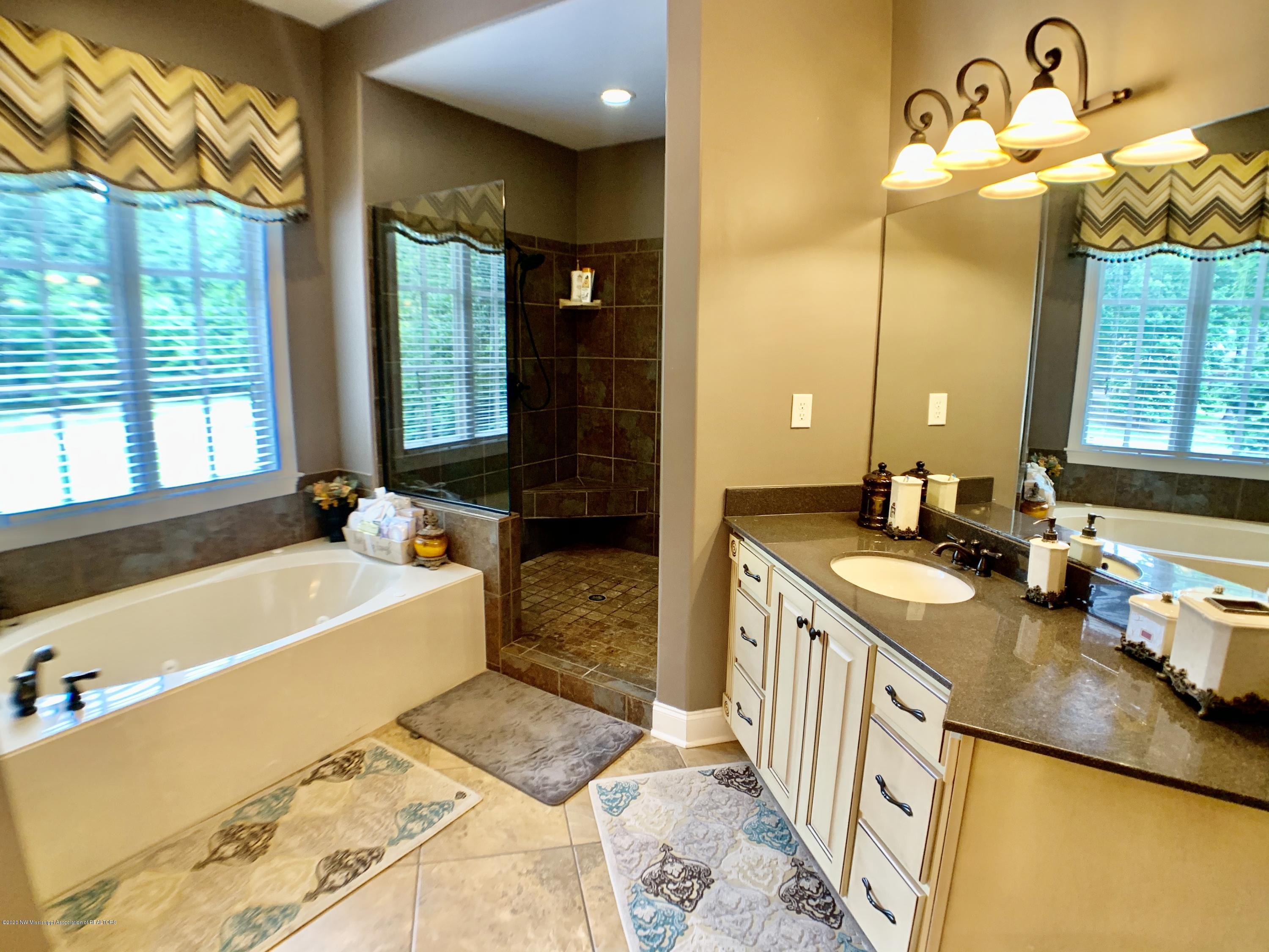 4755 Riviera Drive Nesbit, MS 38651 - Photo 17 of 31 50E97538-D6C6-49E9-A416-5EBC379334D6