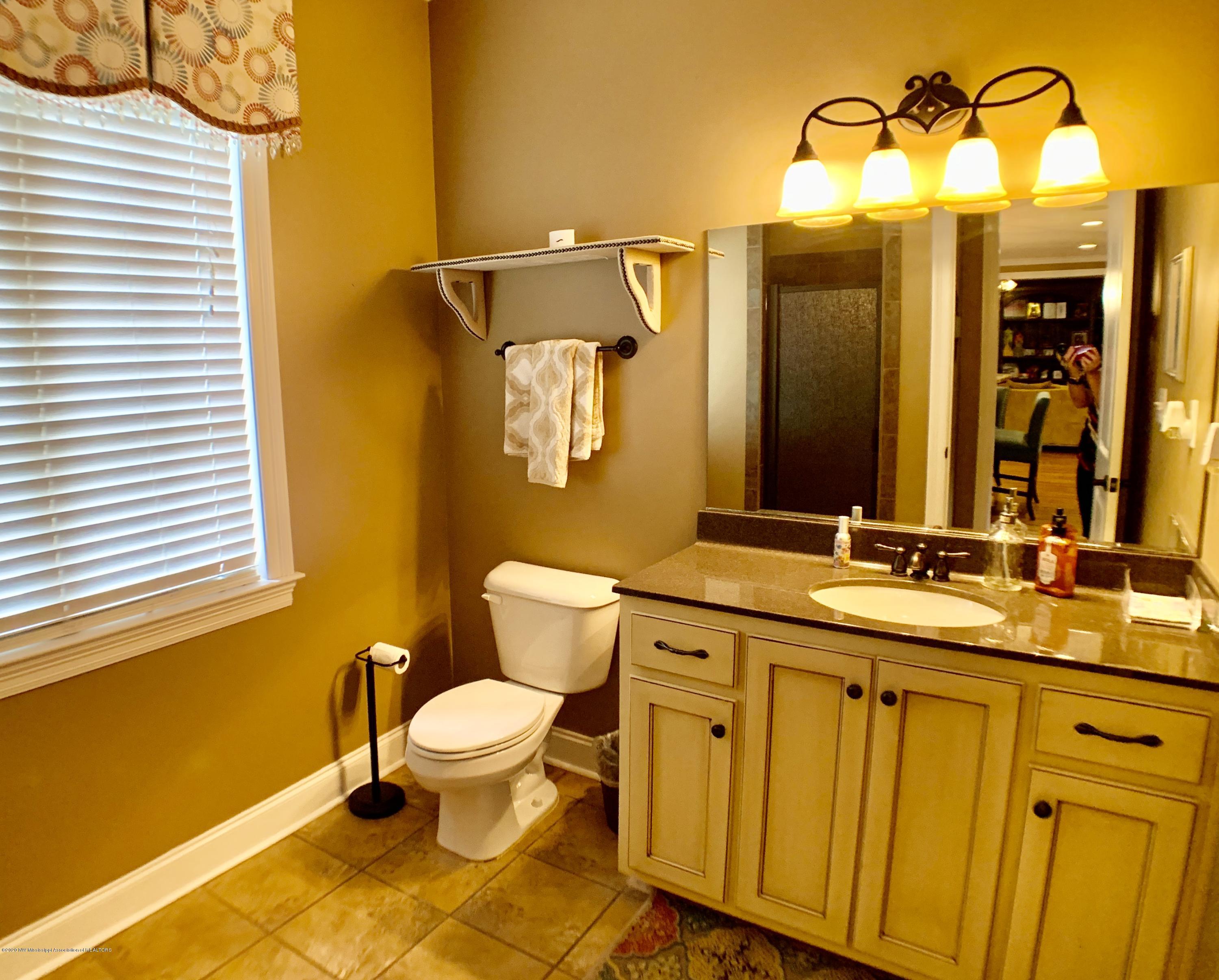 4755 Riviera Drive Nesbit, MS 38651 - Photo 20 of 31 42A7500E-A3F4-4D17-A93F-B11AC070E5F9