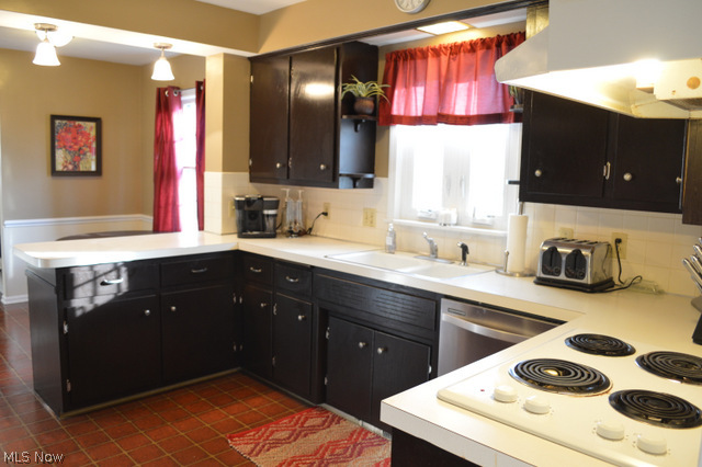 360 Tremont Road Akron, OH 44313 - Photo 10 of 25