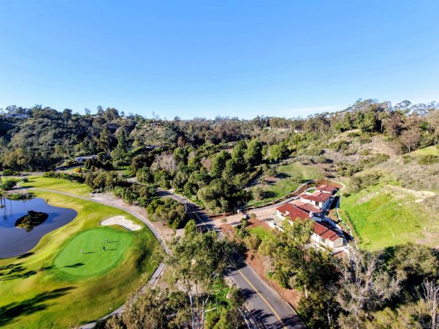 $8,995,000 | 5758 Las Palomas, Rancho Santa Fe, CA 92067