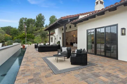 $8,995,000 | 5758 Las Palomas, Rancho Santa Fe, CA 92067