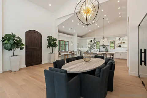 $8,995,000 | 5758 Las Palomas, Rancho Santa Fe, CA 92067