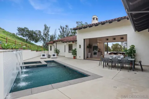 $8,995,000 | 5758 Las Palomas, Rancho Santa Fe, CA 92067