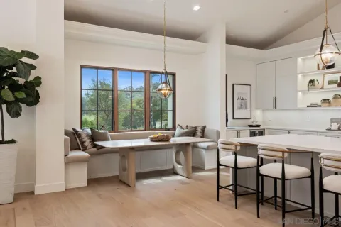 $8,995,000 | 5758 Las Palomas, Rancho Santa Fe, CA 92067