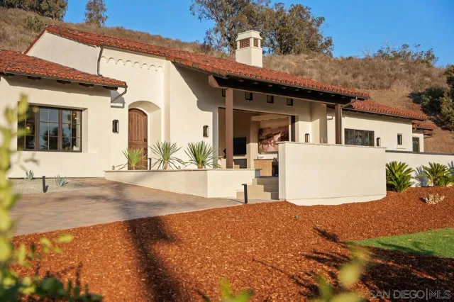 $9,395,000 | 5758 Las Palomas, Rancho Santa Fe, CA 92067