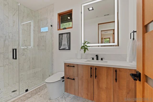 $8,995,000 | 5758 Las Palomas, Rancho Santa Fe, CA 92067